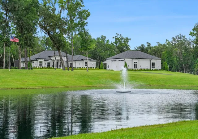 1st image of 1825 W Oak Valley Ct, Homosassa, FL 34446 | MLS# OM707224