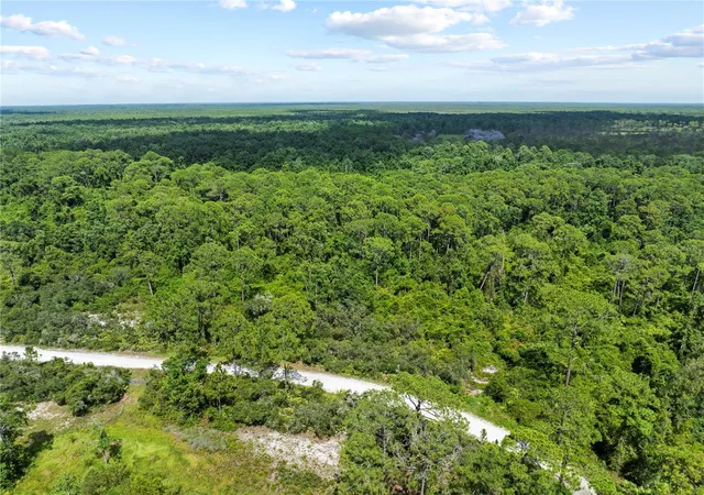 9th image of 2641 Bear Run S, Frostproof, FL 33843 | MLS# S5132407