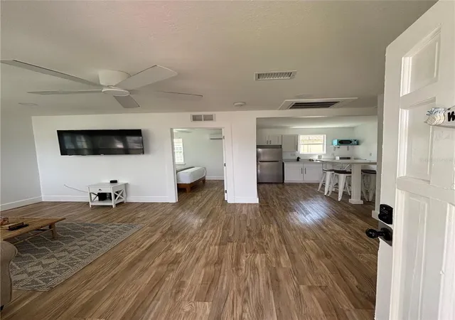 Homes for sale in Madeira Beach, FL | 14141 Gulf Blvd #5, Madeira Beach, FL 33708 | MLS# TB8416437