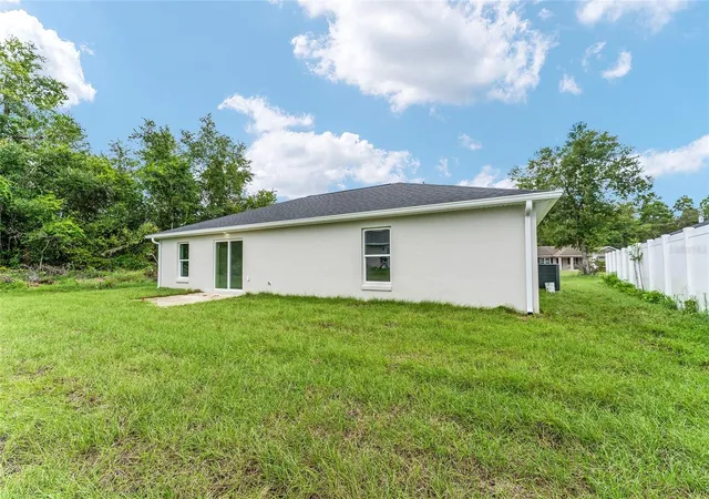 4th image of 13027 Ne 5Th Pl, Silver Springs, FL 34488 | MLS# O6335106
