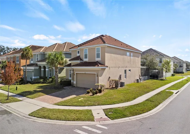 Photo 1 of Single family home for sale at 4414 Shiva Loop, Kissimmee, FL 34746 | MLS# O6335292 | Listing updated on 2026-08-13