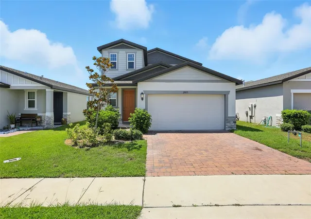 Single family home for sale at 29875 Anahid Dr, Leesburg, FL 34748 | MLS# O6335485 | Listing updated on 2026-10-20