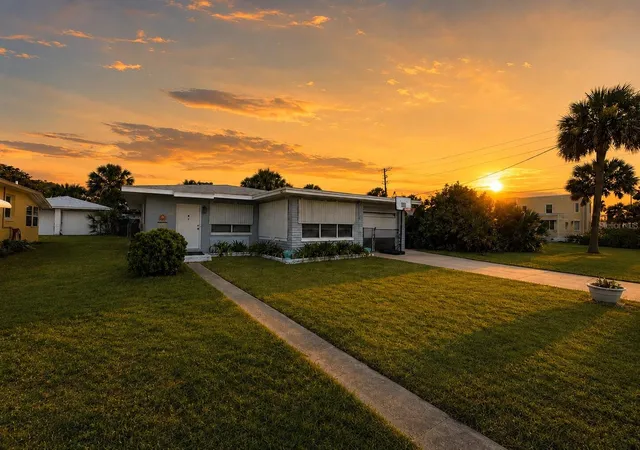 14th image of 1517 N Grandview Ave, Daytona Beach, FL 32118 | MLS# O6335487