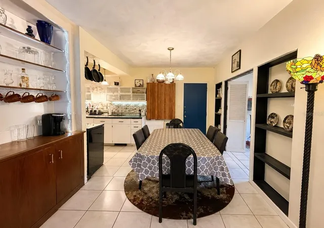 5th image of 1517 N Grandview Ave, Daytona Beach, FL 32118 | MLS# O6335487