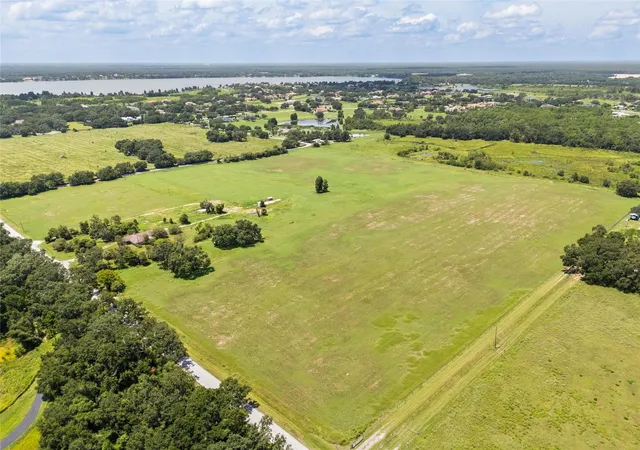 1st image of 12410 Thonotosassa Rd, Thonotosassa, FL 33592 | MLS# TB8417428
