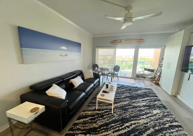4th image of 880 Mandalay Ave #S904, Clearwater Beach, FL 33767 | MLS# TB8417441