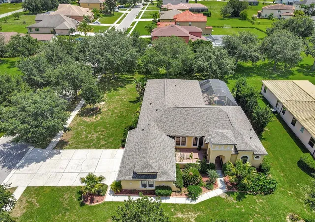 4th image of 9317 Lisbon St, Seffner, FL 33584 | MLS# TB8417479