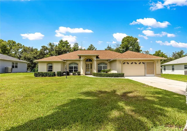 Photo 1 of Single family home for sale at 10884 SW 53rd Circle, Ocala, FL 34476 | MLS# OM707625 | Listing updated on 2026-09-21