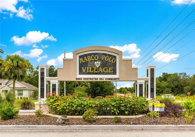Photo 3 of Single family home for sale at 10884 SW 53rd Circle, Ocala, FL 34476 | MLS# OM707625 | Listing updated on 2026-09-21