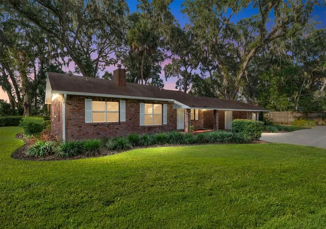 4th image of 10745 Se Sunset Harbor Rd, Summerfield, FL 34491 | MLS# OM707627