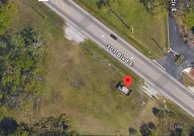 Photo 1 of Sale Pending at 1020 E 301 Boulevard, Bradenton, FL 34203 | MLS# D6143447 | Listing updated on 2026-02-27