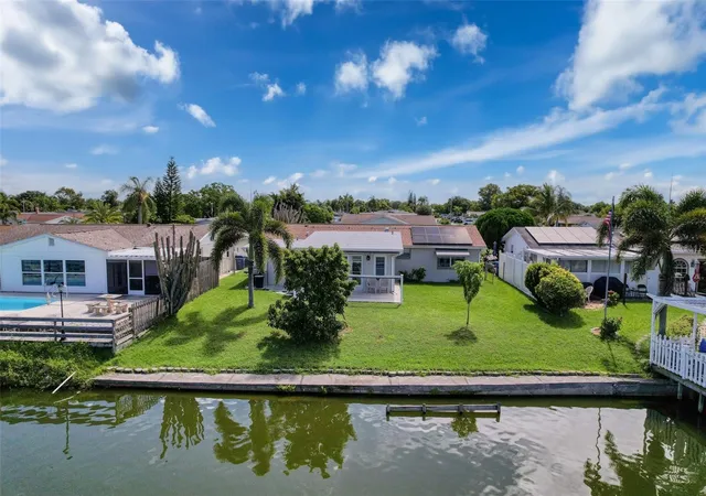 2nd image of 2349 Hama Dr, Holiday, FL 34691 | MLS# W7878180