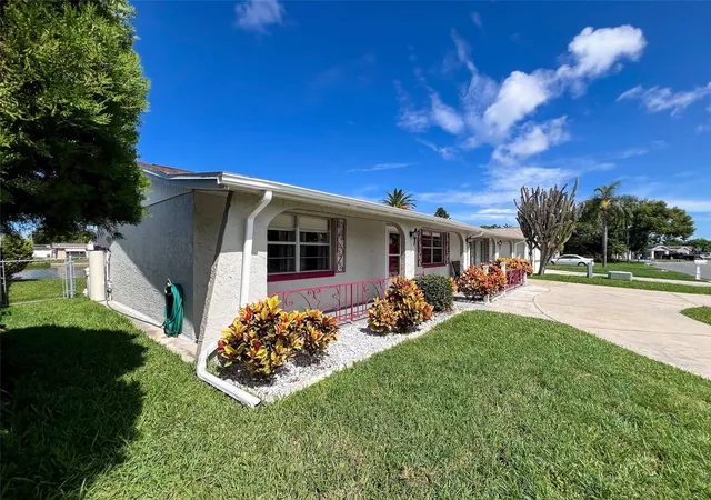 4th image of 2349 Hama Dr, Holiday, FL 34691 | MLS# W7878180