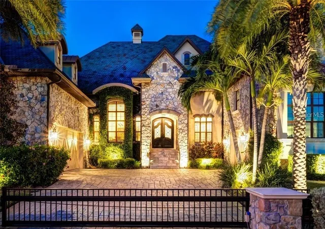 4th image of 5405 Leilani Dr, St Pete Beach, FL 33706 | MLS# TB8418141