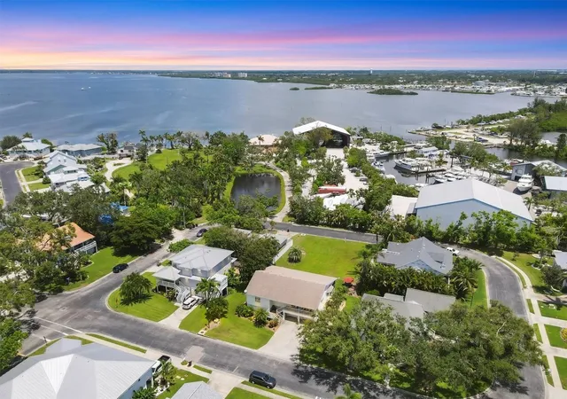 1st image of 1408 43rd Avenue Dr W, Palmetto, FL 34221 | MLS# A4662268