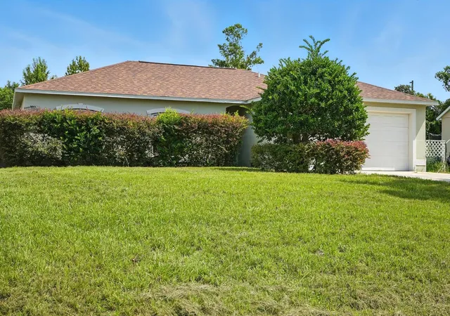 3rd image of 3154 Lynnhaven St, Deltona, FL 32738 | MLS# V4944383