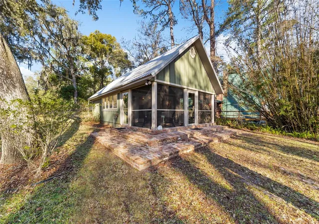 3rd image of 10801 Sw 185Th Ter, Dunnellon, FL 34432 | MLS# TB8418268