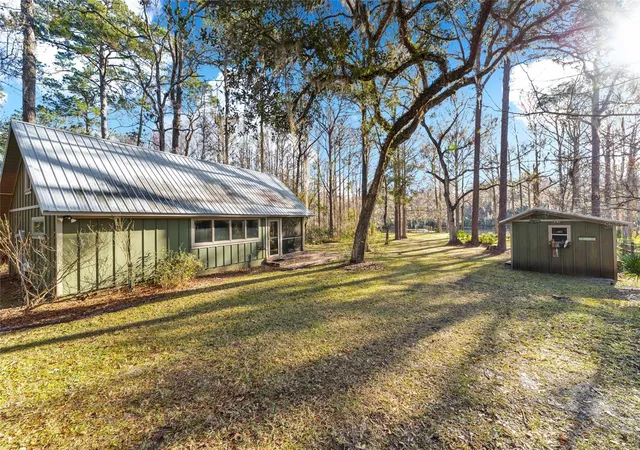 4th image of 10801 Sw 185Th Ter, Dunnellon, FL 34432 | MLS# TB8418268