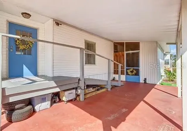Photo 3 of Manufactured home for sale at 8442 Breeze Hill Dr, Lake Wales, FL 33898 | MLS# P4935967 | Listing updated on 2026-09-24