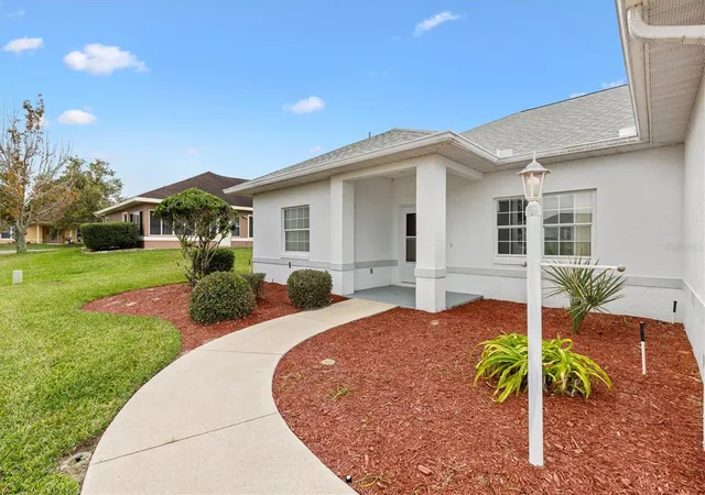 3rd image of 17409 Se 111Th Cir, Summerfield, FL 34491 | MLS# OM707769