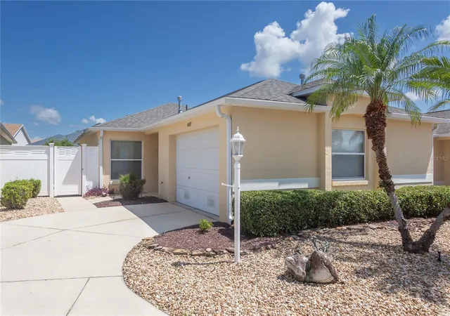 Photo 2 of Sale Pending at 1497 Alexandria Pl, The Villages, FL 32162 | MLS# G5100937 | Listing updated on 2026-09-13