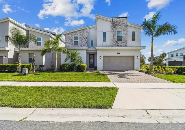 3rd image of 8844 Cruden Bay Ct, Davenport, FL 33896 | MLS# O6336651