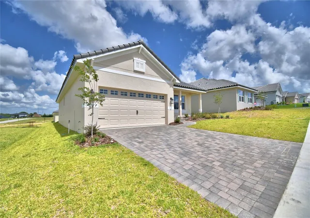 Homes for sale in Auburndale, FL | 5208 Tennessee Ridge Ct, Auburndale, FL 33823 | MLS# L4955243