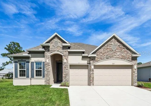 1st image of 12899 Florida Ave, Astatula, FL 34705 | MLS# O6336870