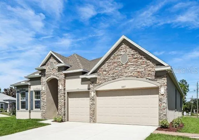 2nd image of 12899 Florida Ave, Astatula, FL 34705 | MLS# O6336870