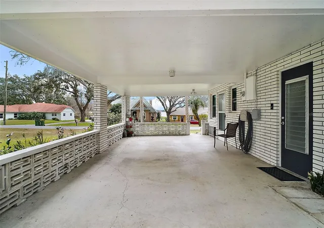 5th image of 803 N Shore Dr, Leesburg, FL 34748 | MLS# O6336921