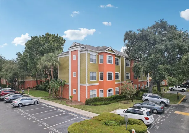 2nd image of 4207 S Dale Mabry Hwy #11207, Tampa, FL 33611 | MLS# TB8418891