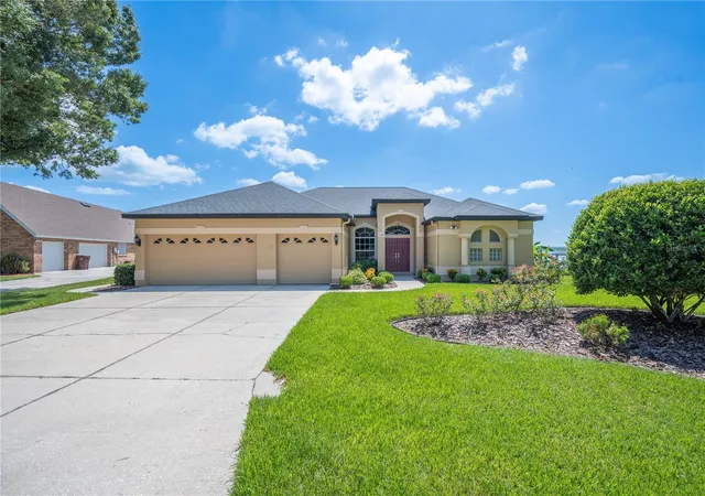 2nd image of 102 Bayberry Dr, Polk City, FL 33868 | MLS# L4955251