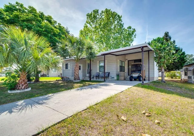 Photo 1 of Manufactured home for sale at 1224 Dustin Dr, Lady Lake, FL 32159 | MLS# OM707875 | Listing updated on 2026-09-29