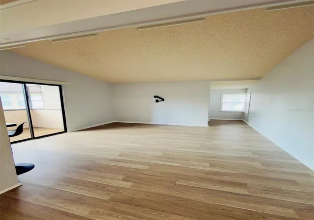 4th image of 3019 Antique Oaks Cir, Winter Park, FL 32792