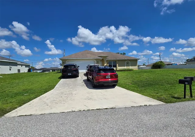 2nd image of 519 Nw 26th St, Cape Coral, FL 33993 | MLS# S5133021