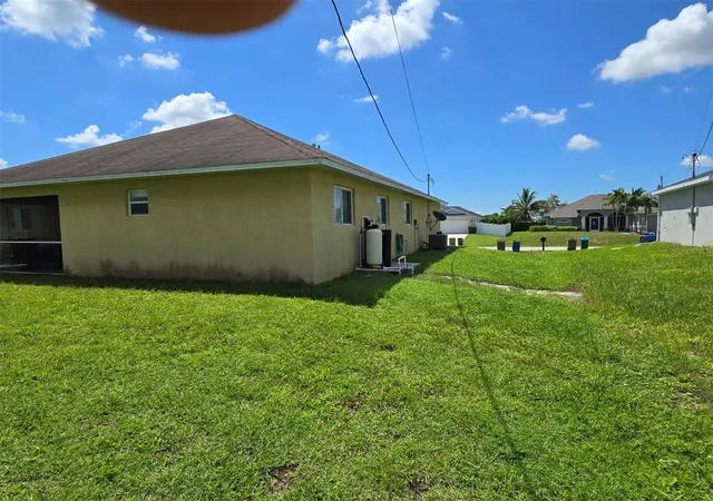 4th image of 519 Nw 26Th St, Cape Coral, FL 33993 | MLS# S5133021
