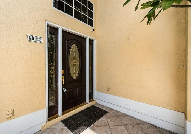 Photo 4 of Single family home for sale at 12422 Sion Court, Orlando, FL 32824 | MLS# S5133033 | Listing updated on 2026-09-25