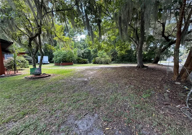 Homes for sale in Gainesville, FL | 1830 Sw Williston Rd, Gainesville, FL 32608 | MLS# GC533438