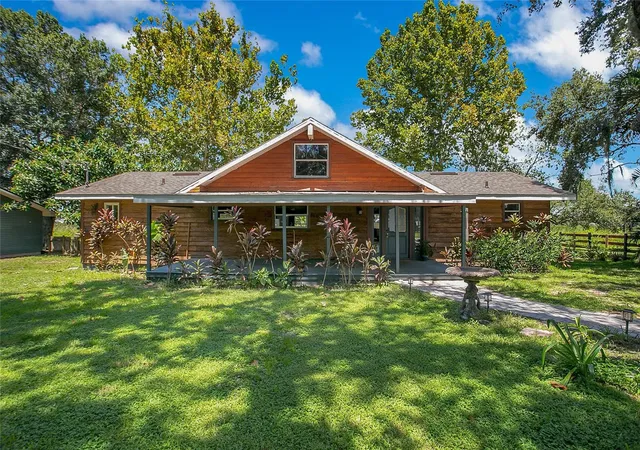 1st image of 35 S Lake Fox Rd, Winter Haven, FL 33884 | MLS# O6337767