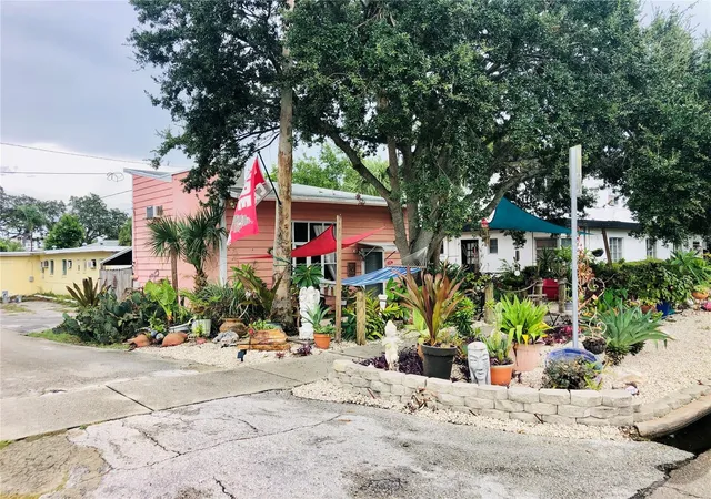 Homes for sale in Clearwater, FL | 416 Princess St, Clearwater, FL 33755 | MLS# TB8420067