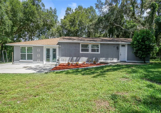 Homes for sale in Apopka, FL | 721 E 13th St, Apopka, FL 32703 | MLS# O6338033