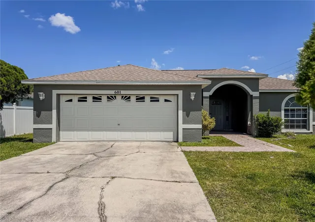 Photo 1 of Sale Pending at 601 Bobcat Ln, Kissimmee, FL 34759 | MLS# O6338109 | Listing updated on 2026-09-08