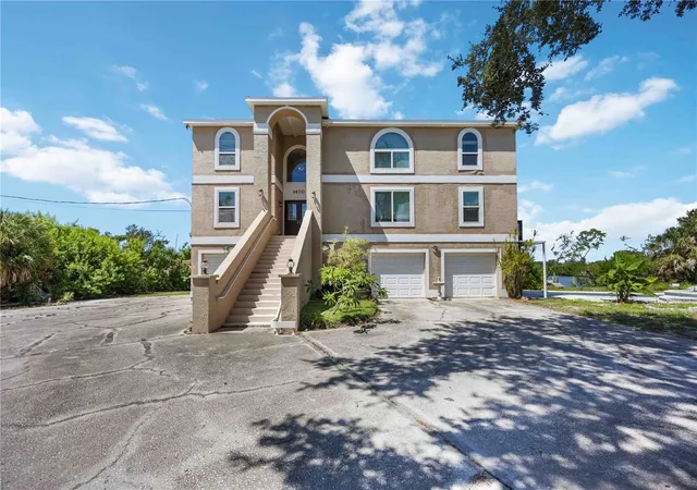 Homes for sale in Terra Ceia, FL | 1460 Bayshore Dr, Terra Ceia, FL 34250 | MLS# A4662872