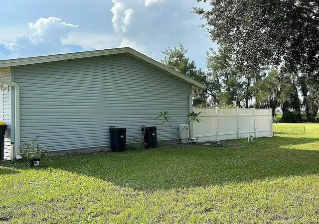 4th image of 7901 Castile Rd, Sebring, FL 33876 | MLS# O6338143