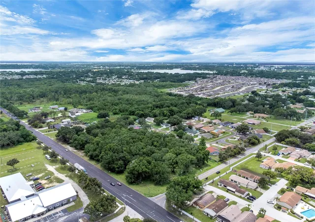 16th image of 2400 Buckeye Rd Ne, Winter Haven, FL 33881 | MLS# P4936046