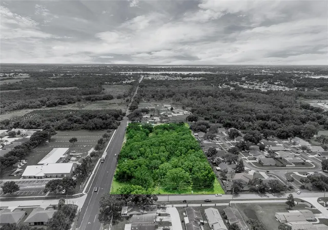 5th image of 2400 Buckeye Rd Ne, Winter Haven, FL 33881 | MLS# P4936046