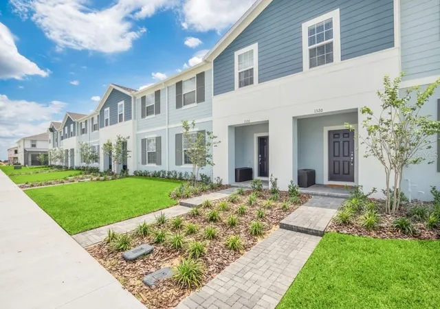 2nd image of 1320 Lava Tree Dr, Davenport, FL 33897 | MLS# O6338426