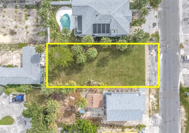 2nd image of 623 73rd Ave, St Pete Beach, FL 33706 | MLS# TB8420822