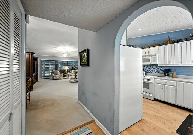 3rd image of 9201 Vlg Dr, LAKE WALES, FL 33898