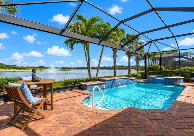Homes for sale in Miromar Lakes, FL | 10264 Porto Romano Dr, Miromar Lakes, FL 33913 | MLS# G5101287